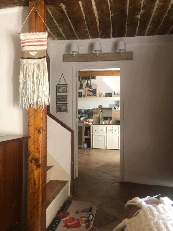 Loue maison de village à Hyères/ les Borrels Extérieur photo